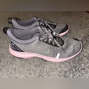 Nike Flex Sneakers